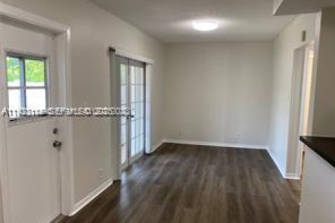 Купить таунхаус в Норт-Лодердейл, Флорида 3 спальни, 136.75м2, № 1988650 - фото 9