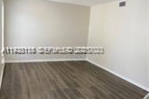 Купить таунхаус в Норт-Лодердейл, Флорида 3 спальни, 136.75м2, № 1988650 - фото 5