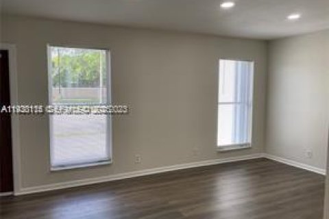 Купить таунхаус в Норт-Лодердейл, Флорида 3 спальни, 136.75м2, № 1988650 - фото 4