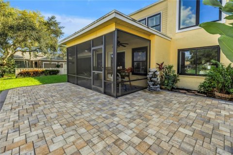 Купить таунхаус в Сент-Питерсберг, Флорида 9 комнат, 228.73м2, № 2420069 - фото 15