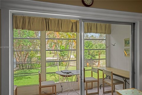 Condominio en venta en Lauderhill, Florida, 2 dormitorios, 80.82 m2 № 2043936 - foto 17