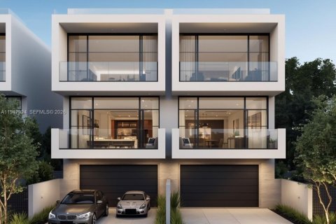 Купить земельный участок в Майами, Флорида № 2004467 - фото 2