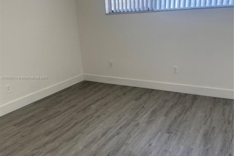 Adosado en alquiler en Lauderhill, Florida, 2 dormitorios, 94.76 m2 № 1435369 - foto 13