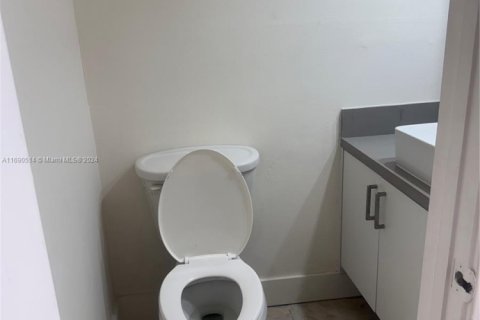 Adosado en alquiler en Lauderhill, Florida, 2 dormitorios, 94.76 m2 № 1435369 - foto 5