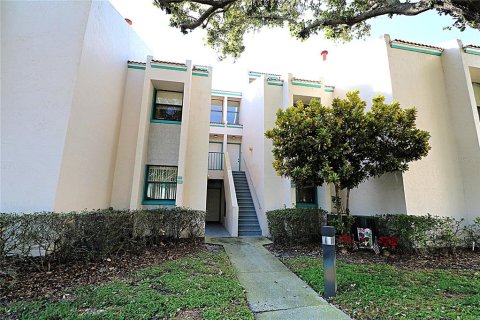 Condominio en alquiler en Winter Haven, Florida, 2 dormitorios, 101.26 m2 № 1845106 - foto 1