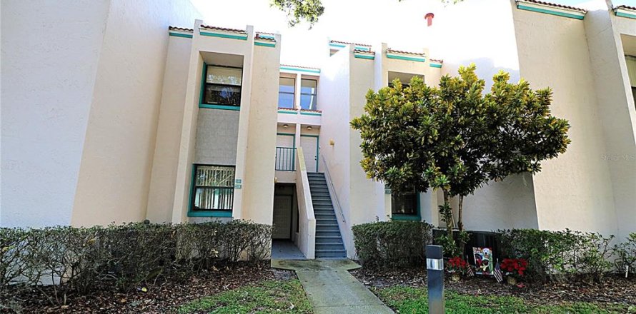 Condominio en Winter Haven, Florida, 2 dormitorios № 1845106