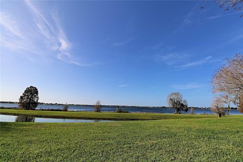 Condominio en alquiler en Winter Haven, Florida, 2 dormitorios, 101.26 m2 № 1845106 - foto 16