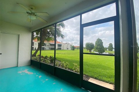 Condominio en alquiler en Winter Haven, Florida, 2 dormitorios, 101.26 m2 № 1845106 - foto 13