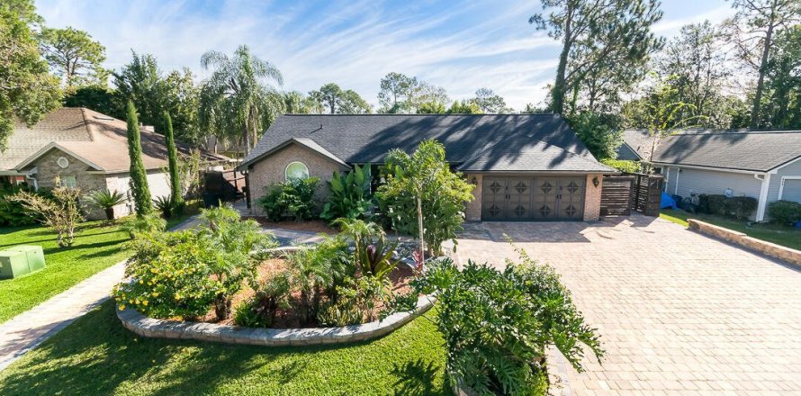 House in Fleming Island, Florida 4 bedrooms, 269.32 sq.m. № 802060