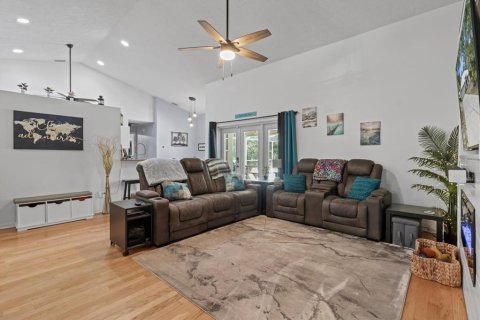 House in Lecanto, Florida 4 bedrooms, 177.44 sq.m. № 1838367 - photo 12