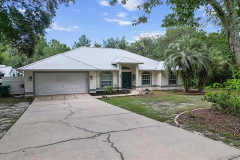 House in Lecanto, Florida 4 bedrooms, 177.44 sq.m. № 1838367 - photo 5