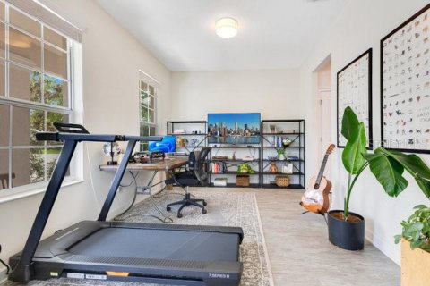 Casa en venta en Orlando, Florida, 3 dormitorios, 208.01 m2 № 1916141 - foto 21