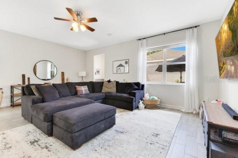 Casa en venta en Orlando, Florida, 3 dormitorios, 208.01 m2 № 1916141 - foto 10