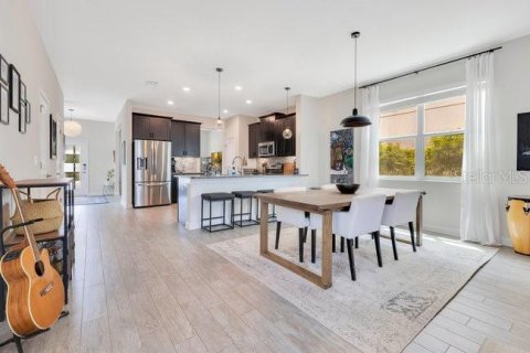 Casa en venta en Orlando, Florida, 3 dormitorios, 208.01 m2 № 1916141 - foto 13