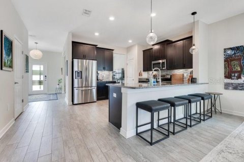 Casa en venta en Orlando, Florida, 3 dormitorios, 208.01 m2 № 1916141 - foto 15