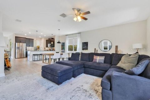 Casa en venta en Orlando, Florida, 3 dormitorios, 208.01 m2 № 1916141 - foto 11