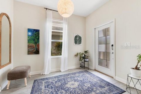 Casa en venta en Orlando, Florida, 3 dormitorios, 208.01 m2 № 1916141 - foto 6