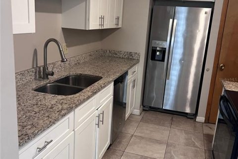 Condominio en venta en Kissimmee, Florida, 2 dormitorios, 94.02 m2 № 1648068 - foto 11