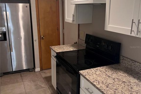 Condominio en venta en Kissimmee, Florida, 2 dormitorios, 94.02 m2 № 1648068 - foto 12