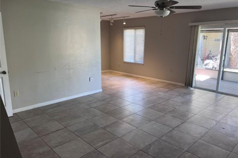 Condominio en venta en Kissimmee, Florida, 2 dormitorios, 94.02 m2 № 1648068 - foto 15