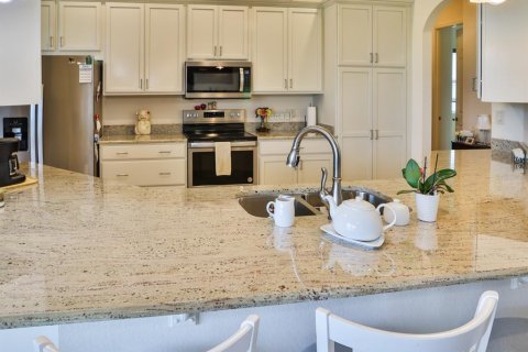 Casa en venta en Winter Haven, Florida, 3 dormitorios, 192.21 m2 № 2155896 - foto 11