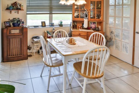 Casa en venta en Winter Haven, Florida, 3 dormitorios, 192.21 m2 № 2155896 - foto 7