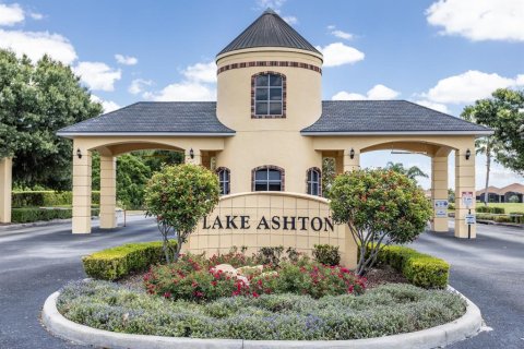 Casa en venta en Winter Haven, Florida, 3 dormitorios, 192.21 m2 № 2155896 - foto 29