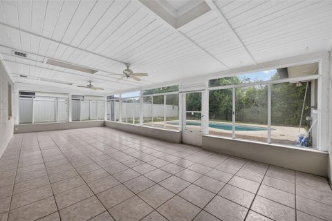 House in Maitland, Florida 4 bedrooms, 218.51 sq.m. № 2204138 - photo 30