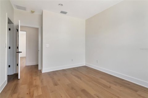 Townhouse in Tampa, Florida 3 bedrooms, 255.48 sq.m. № 1424955 - photo 25