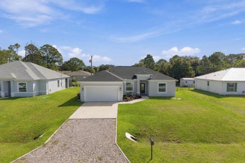 Villa ou maison à Vero Beach, Floride 3 chambres, 143.35 m2 № 2397975