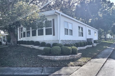 Appartement à louer à Largo, Floride: 2 chambres, 120.4 m2 № 2196908 - photo 8