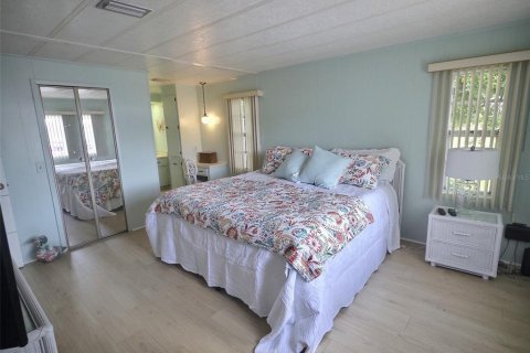 Appartement à louer à Largo, Floride: 2 chambres, 120.4 m2 № 2196908 - photo 10