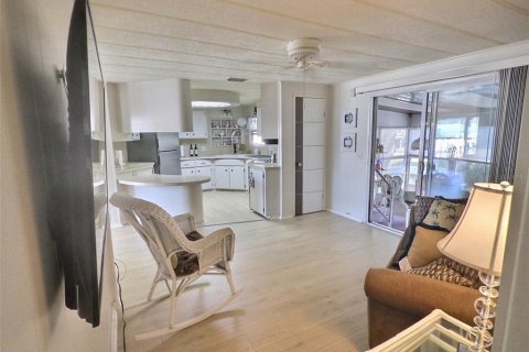 Appartement à louer à Largo, Floride: 2 chambres, 120.4 m2 № 2196908 - photo 16