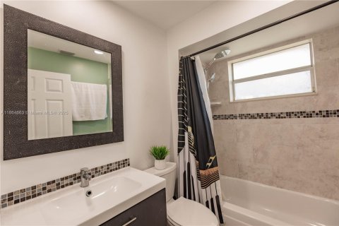 Casa en alquiler en Homestead, Florida, 3 dormitorios, 138.24 m2 № 1893064 - foto 20