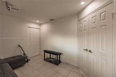 Casa en alquiler en Homestead, Florida, 3 dormitorios, 138.24 m2 № 1893064 - foto 21