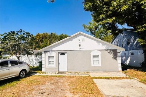 Villa ou maison à Tampa, Floride 3 chambres, 77.76 m2 № 2094549