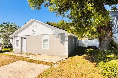 Villa ou maison à vendre à Tampa, Floride: 3 chambres, 77.76 m2 № 2094549 - photo 2