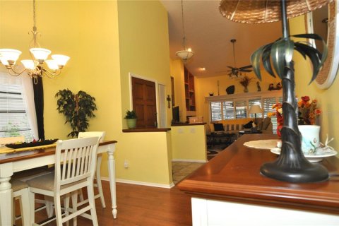House in Palm Harbor, Florida 2 bedrooms, 134.43 sq.m. № 1395617 - photo 9