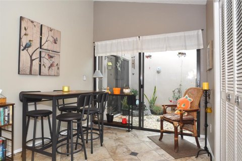 House in Palm Harbor, Florida 2 bedrooms, 134.43 sq.m. № 1395617 - photo 12
