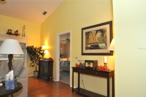 House in Palm Harbor, Florida 2 bedrooms, 134.43 sq.m. № 1395617 - photo 4