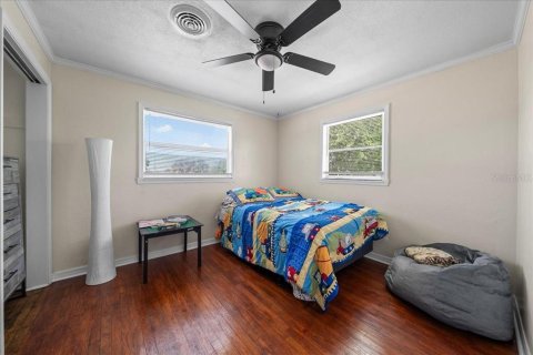 House in Merrit Island, Florida 3 bedrooms, 136.57 sq.m. № 2209355 - photo 23