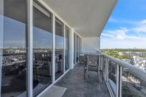 Copropriété à vendre à Miami Beach, Floride: 2 chambres, 104.98 m2 № 2021422 - photo 13