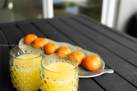 House in Fort Lauderdale, Florida 3 bedrooms, 169.36 sq.m. № 2033256 - photo 27