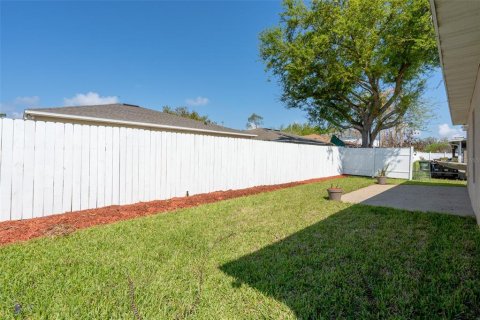House in Leesburg, Florida 3 bedrooms, 149.76 sq.m. № 2152404 - photo 26