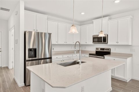 House in LIBERTY VILLAGE in Ocala, Florida 3 bedrooms, 163.04 sq.m. № 2305158 - photo 20