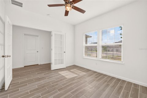 House in LIBERTY VILLAGE in Ocala, Florida 3 bedrooms, 163.04 sq.m. № 2305158 - photo 9