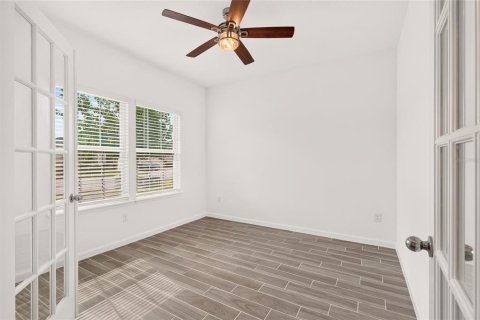 House in LIBERTY VILLAGE in Ocala, Florida 3 bedrooms, 163.04 sq.m. № 2305158 - photo 8