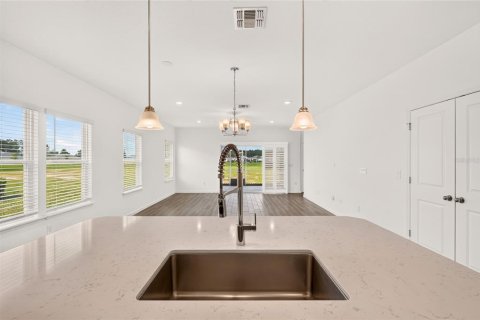 House in LIBERTY VILLAGE in Ocala, Florida 3 bedrooms, 163.04 sq.m. № 2305158 - photo 25
