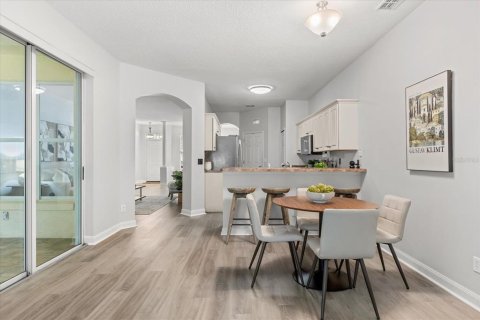 Casa en venta en Oviedo, Florida, 4 dormitorios, 209.68 m2 № 1851794 - foto 9