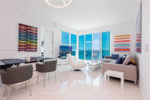 Condo in Miami, Florida, 2 bedrooms  № 1869967 - photo 6